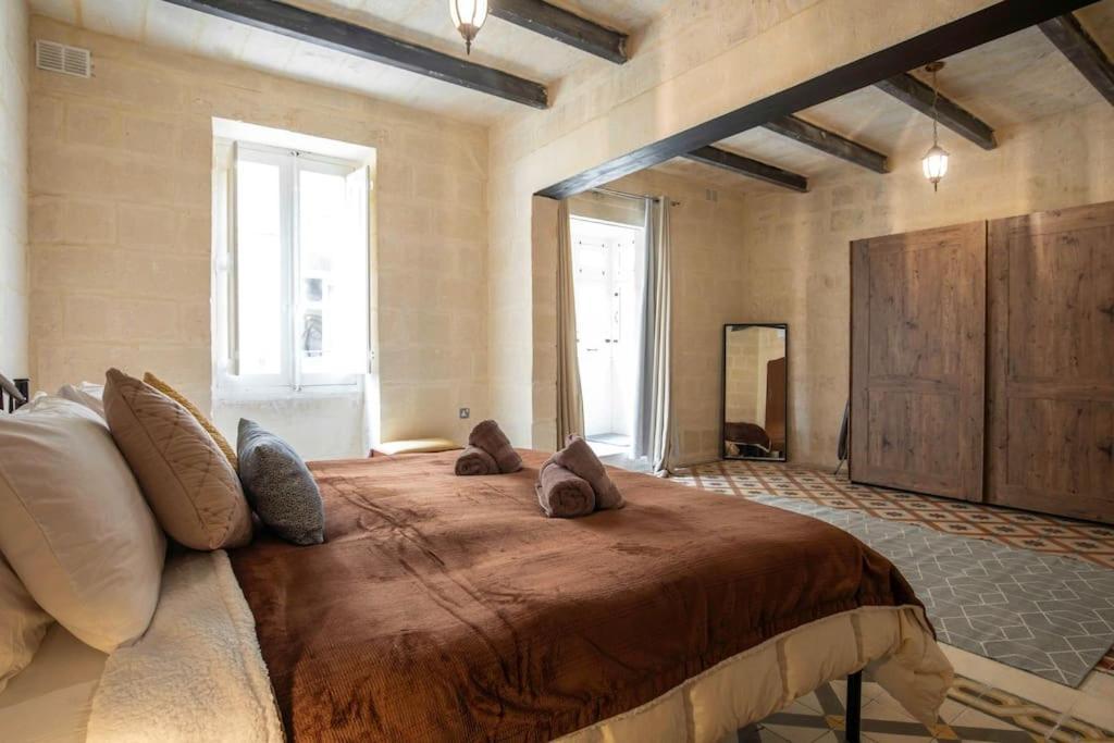 Chic, Stylish & Spacious Flat In Central Valletta Dış mekan fotoğraf