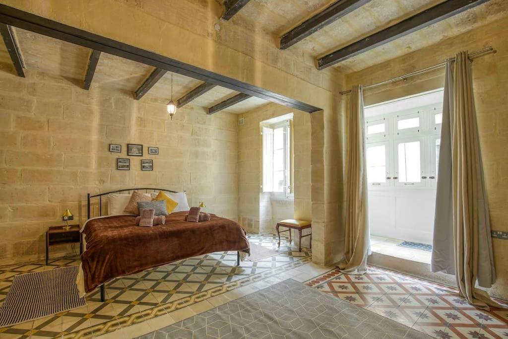 Chic, Stylish & Spacious Flat In Central Valletta Dış mekan fotoğraf