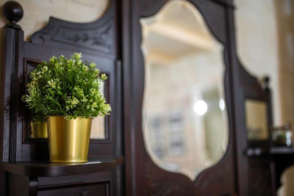 Chic, Stylish & Spacious Flat In Central Valletta Dış mekan fotoğraf